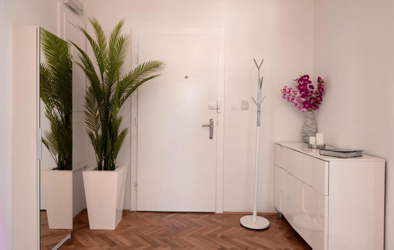 Palomar Luxury Apartament *